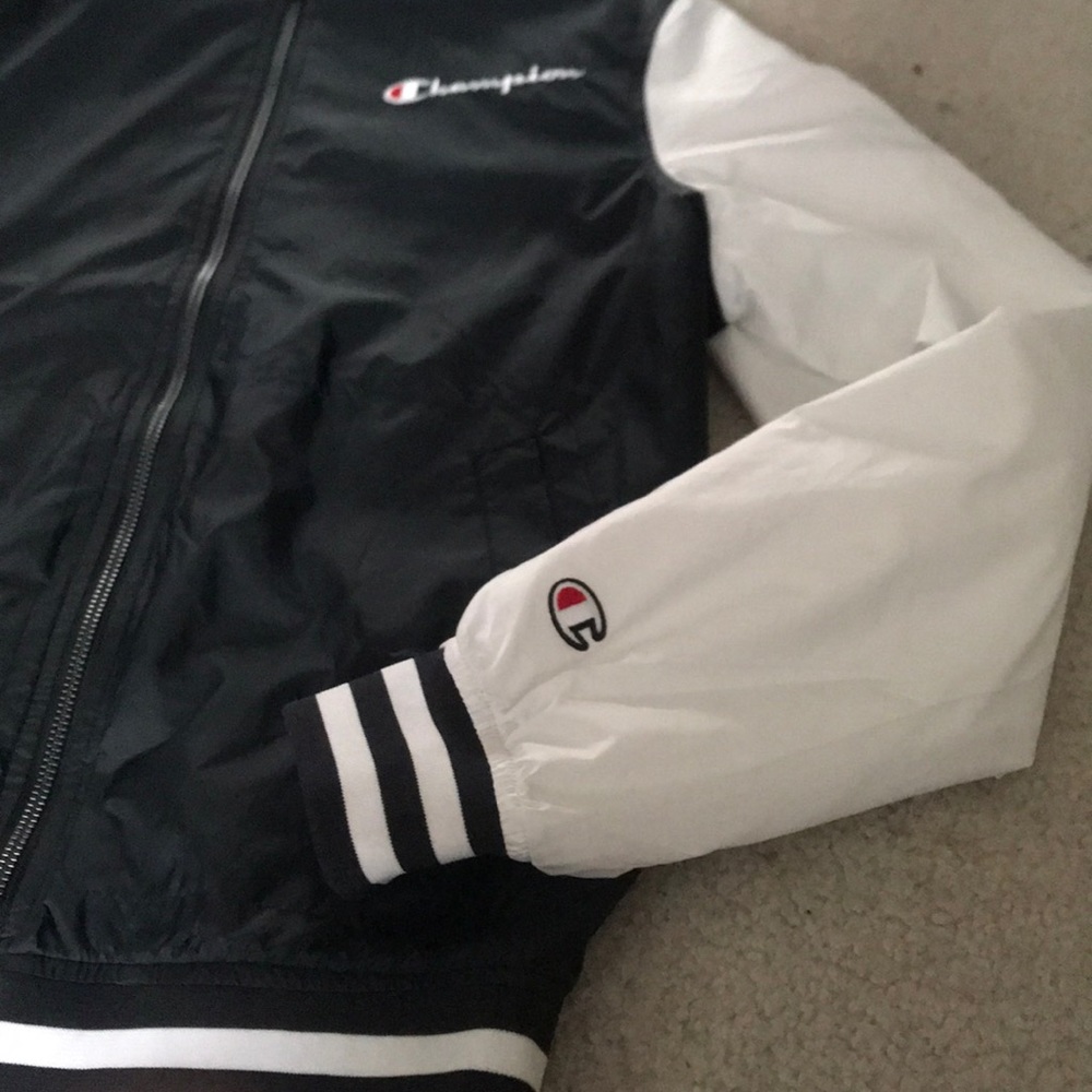 Champion jacket - Picture 4 of 5
